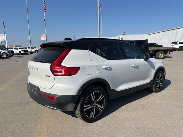 used 2020 Volvo XC40 car, priced at $25,000