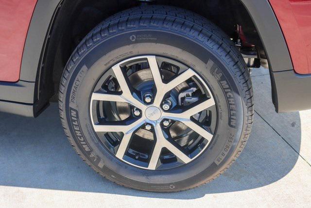 used 2023 Jeep Grand Cherokee car, priced at $36,215