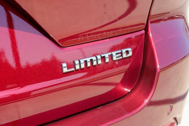 used 2023 Jeep Grand Cherokee car, priced at $36,215