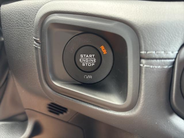 new 2025 Jeep Wrangler car, priced at $46,992