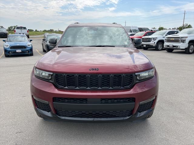 new 2024 Jeep Grand Cherokee L car, priced at $40,520