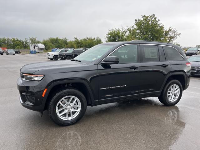 new 2025 Jeep Grand Cherokee car, priced at $37,694