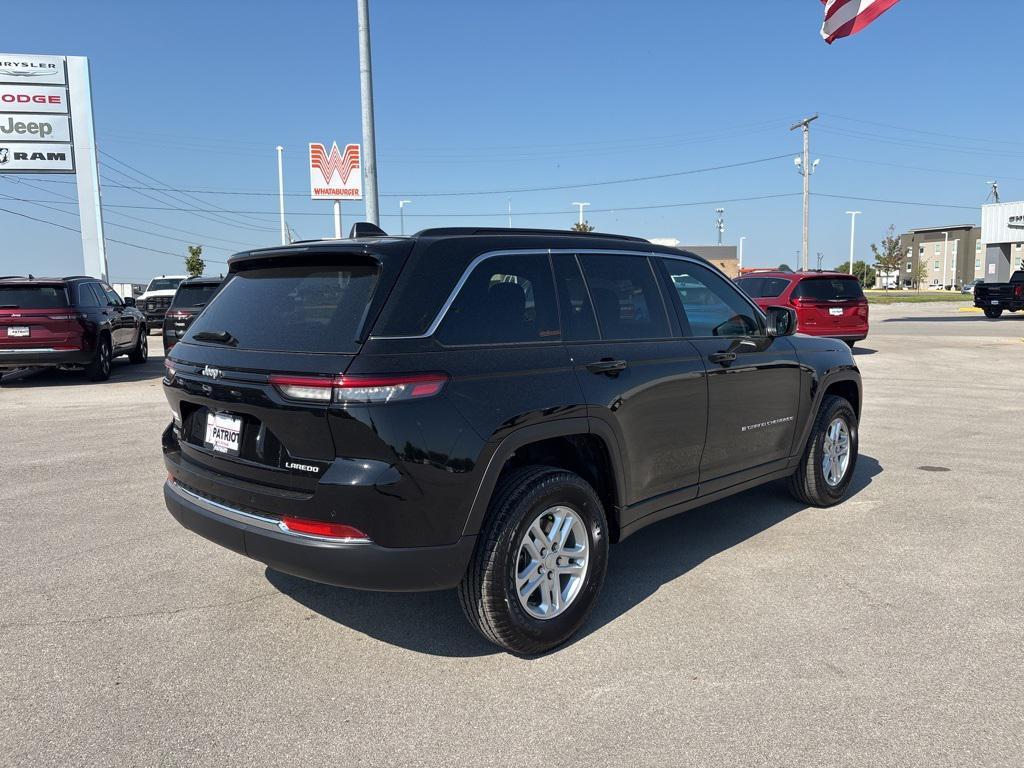 new 2025 Jeep Grand Cherokee car, priced at $34,380