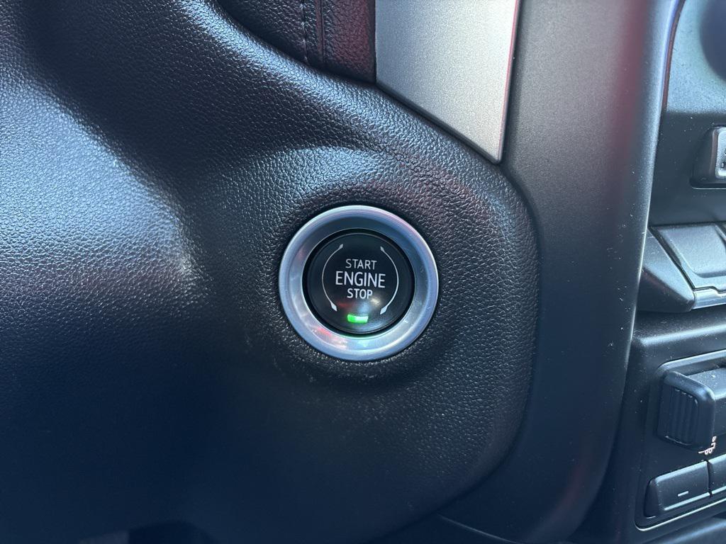 used 2021 Chevrolet Silverado 1500 car, priced at $30,000