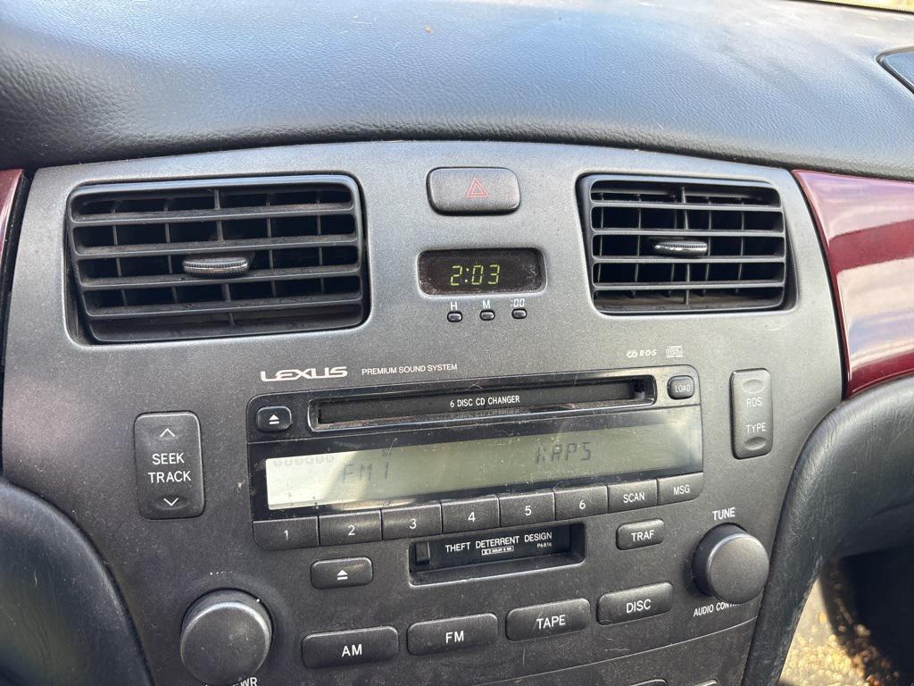 used 2002 Lexus ES 300 car, priced at $4,000