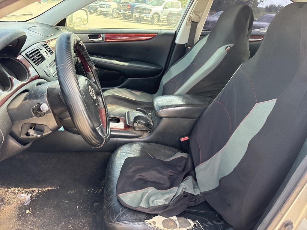 used 2002 Lexus ES 300 car, priced at $4,000