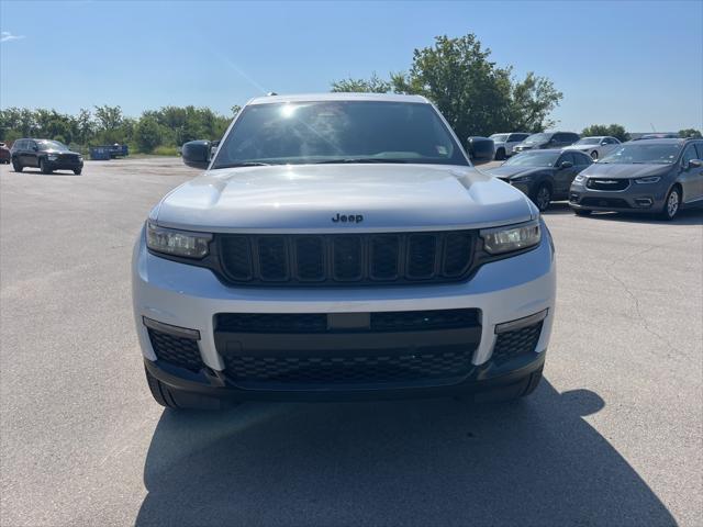 new 2024 Jeep Grand Cherokee L car, priced at $40,520