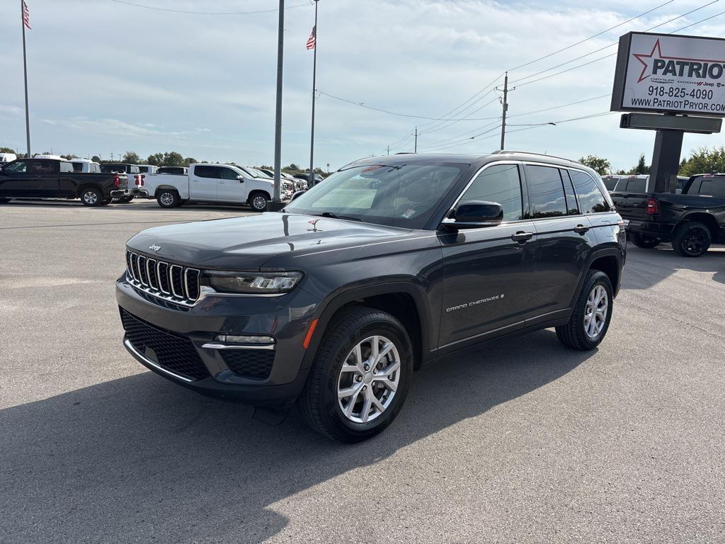used 2022 Jeep Grand Cherokee car, priced at $28,888