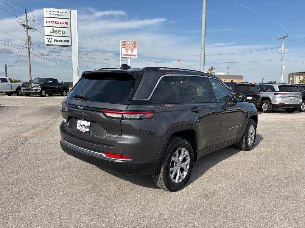 used 2022 Jeep Grand Cherokee car, priced at $28,888