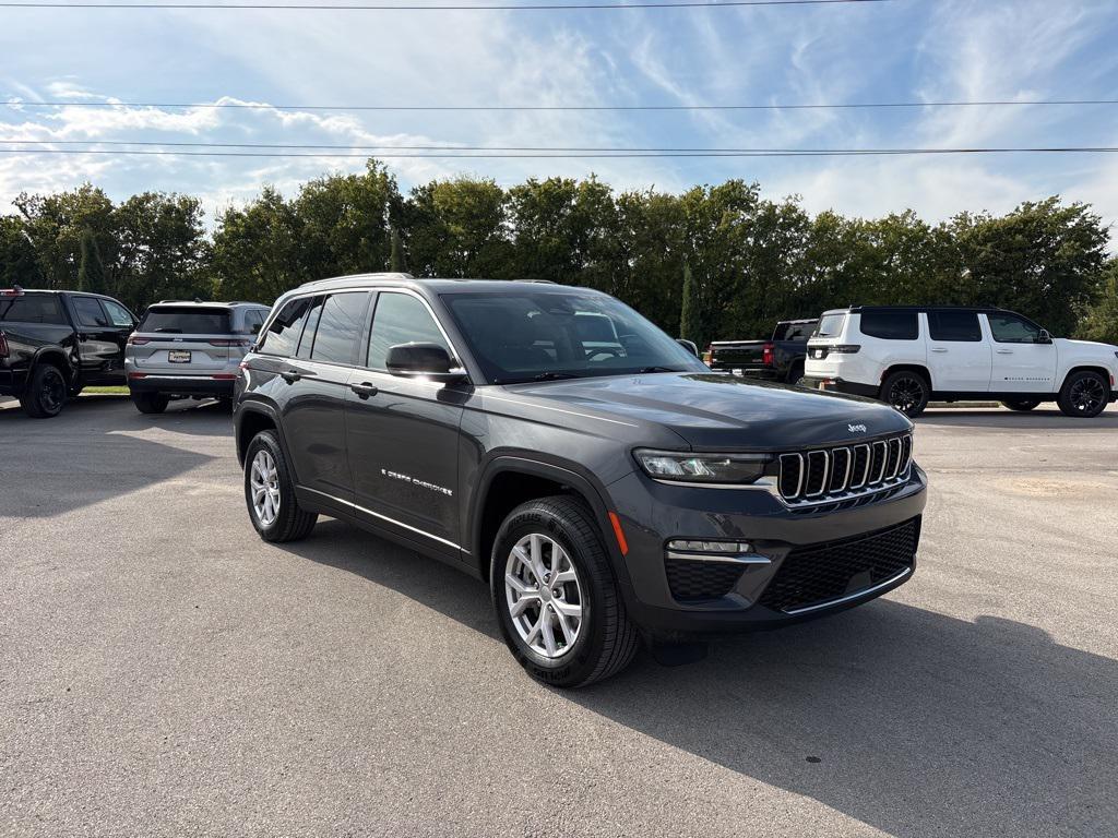 used 2022 Jeep Grand Cherokee car, priced at $28,888