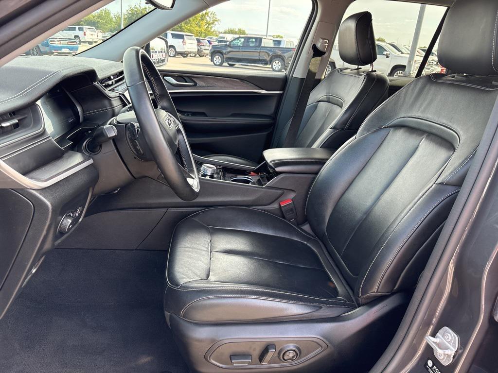 used 2022 Jeep Grand Cherokee car, priced at $28,888
