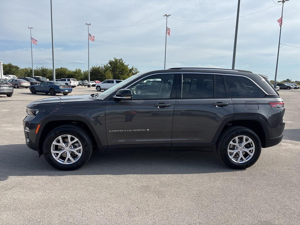 used 2022 Jeep Grand Cherokee car, priced at $28,888