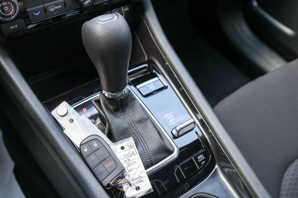 new 2025 Jeep Compass car, priced at $23,154