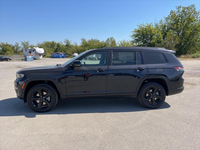 new 2024 Jeep Grand Cherokee L car, priced at $42,020