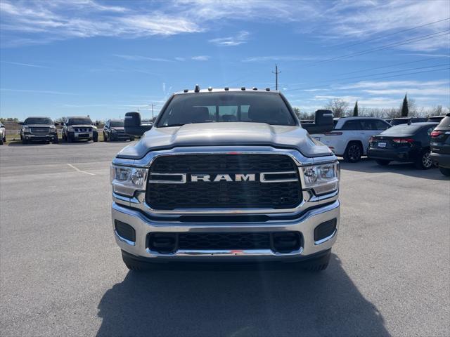 new 2024 Ram 3500 car, priced at $61,926