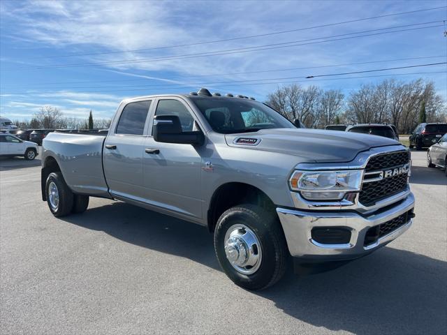 new 2024 Ram 3500 car, priced at $61,926