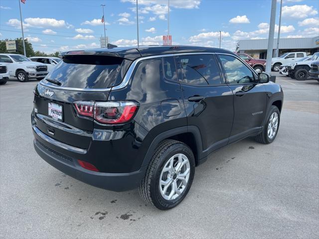 new 2025 Jeep Compass car, priced at $25,590