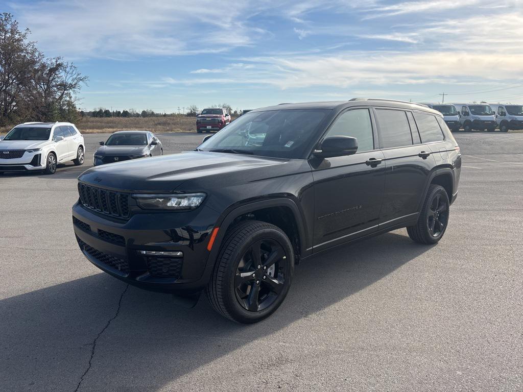 new 2025 Jeep Grand Cherokee L car, priced at $46,329