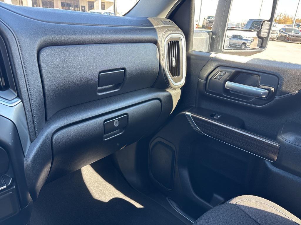 used 2021 Chevrolet Silverado 2500 car, priced at $44,200