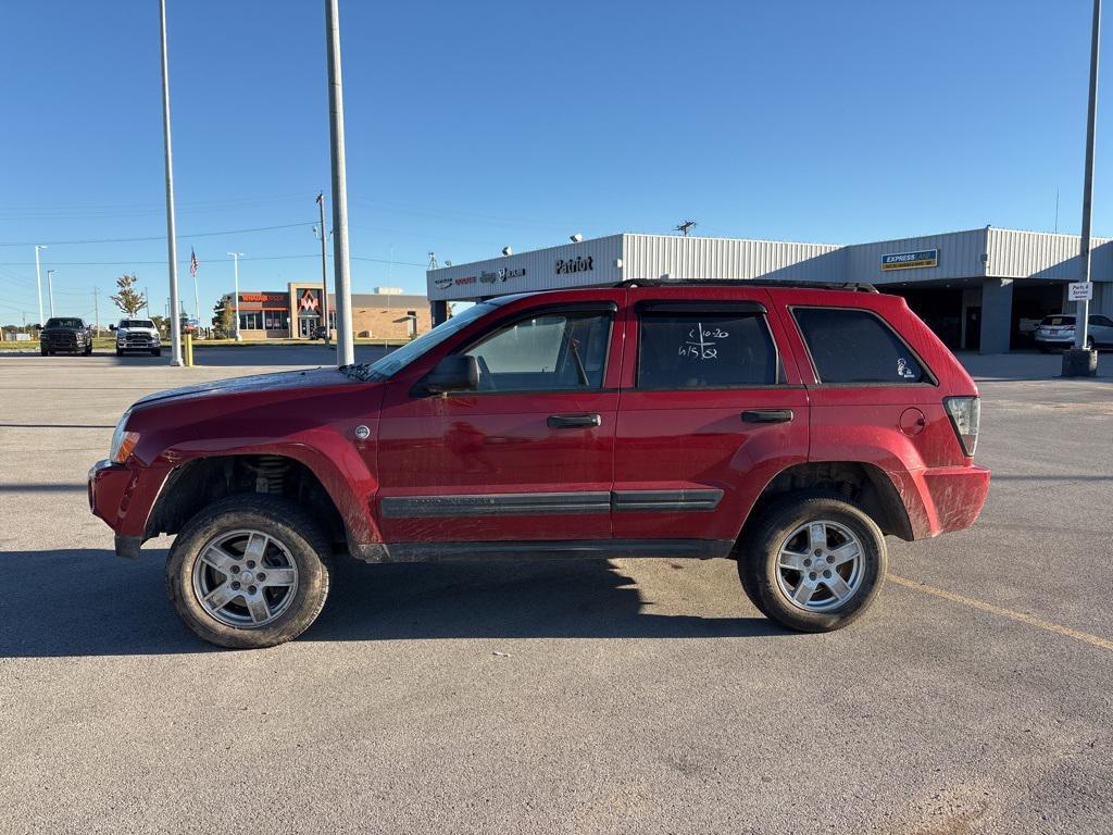 used 2005 Jeep Grand Cherokee car, priced at $3,999