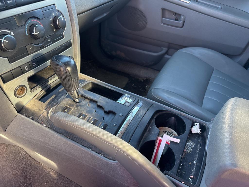 used 2005 Jeep Grand Cherokee car, priced at $3,999