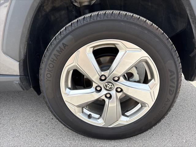 used 2021 Toyota RAV4 Hybrid car, priced at $29,018