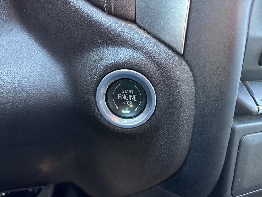 used 2021 Chevrolet Silverado 1500 car, priced at $33,064