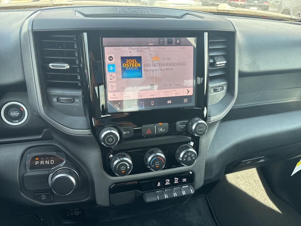 new 2025 Ram 1500 car, priced at $39,272