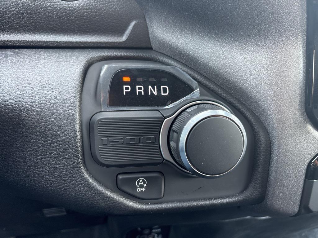 new 2025 Ram 1500 car, priced at $39,272