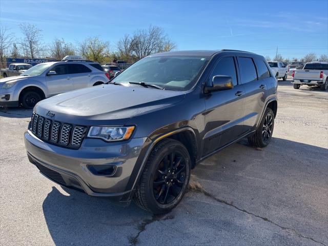 used 2018 Jeep Grand Cherokee car, priced at $20,000