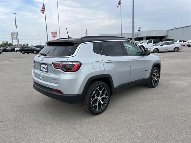 new 2024 Jeep Compass car, priced at $28,435