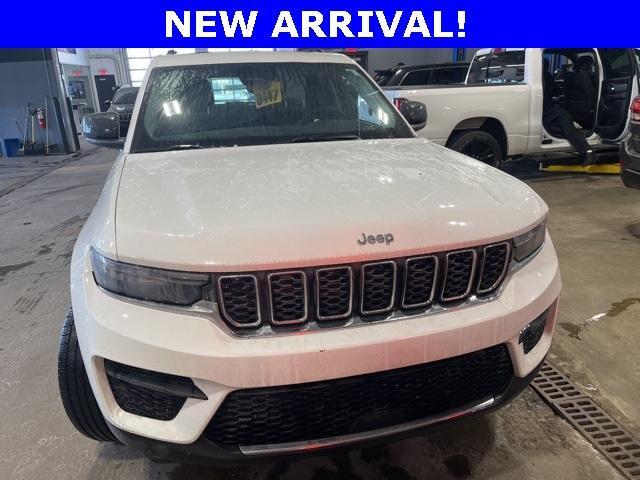 used 2023 Jeep Grand Cherokee car, priced at $29,329