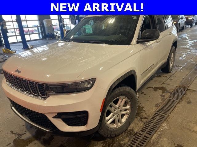 used 2023 Jeep Grand Cherokee car, priced at $29,329