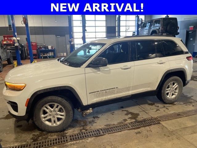 used 2023 Jeep Grand Cherokee car, priced at $29,329