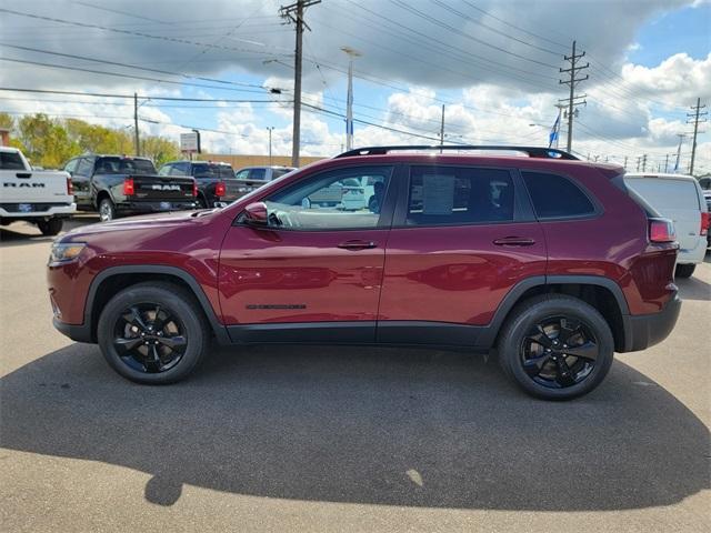 used 2020 Jeep Cherokee car, priced at $20,086