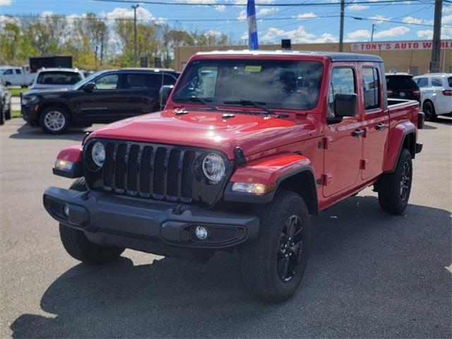 used 2022 Jeep Gladiator car, priced at $32,444