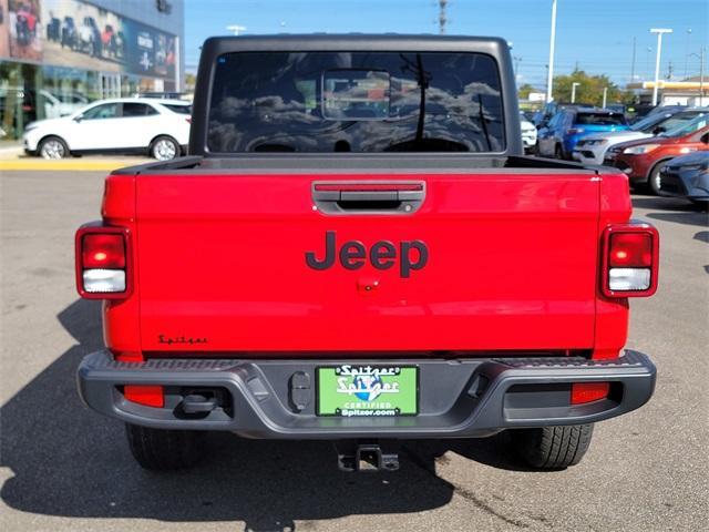 used 2022 Jeep Gladiator car, priced at $32,444