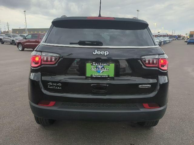 used 2022 Jeep Compass car, priced at $21,333