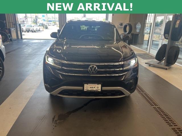 used 2021 Volkswagen Atlas Cross Sport car, priced at $23,651