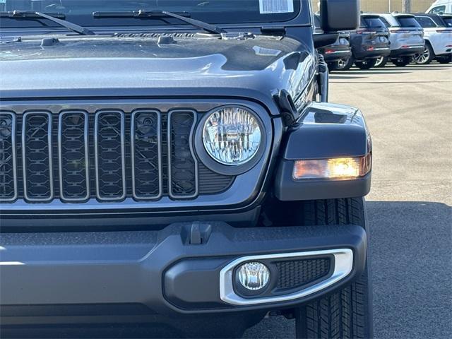 new 2024 Jeep Gladiator car, priced at $40,238