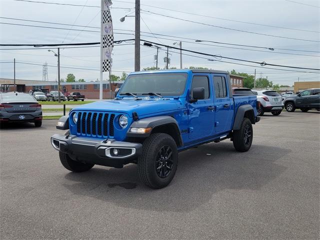 used 2022 Jeep Gladiator car, priced at $36,224