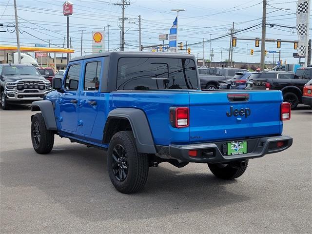 used 2022 Jeep Gladiator car, priced at $36,224