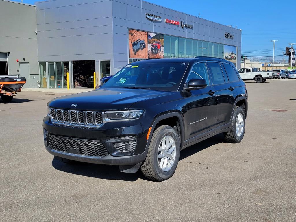 new 2025 Jeep Grand Cherokee car, priced at $36,918