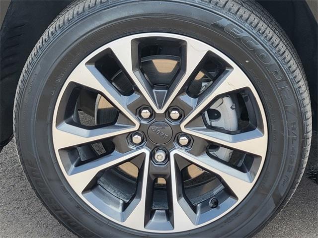 used 2021 Jeep Grand Cherokee L car, priced at $34,723
