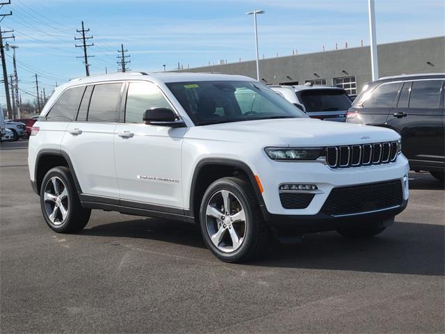 new 2024 Jeep Grand Cherokee car, priced at $41,970