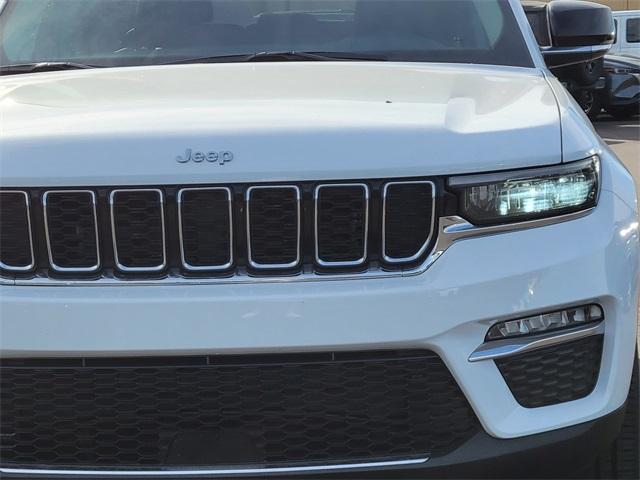 new 2024 Jeep Grand Cherokee car, priced at $41,970