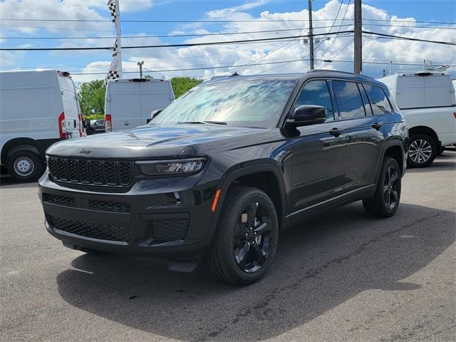 new 2024 Jeep Grand Cherokee L car, priced at $41,396