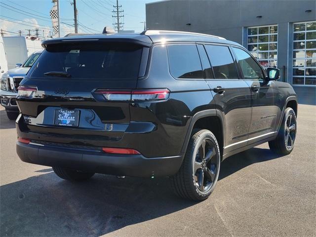 new 2024 Jeep Grand Cherokee L car, priced at $49,425