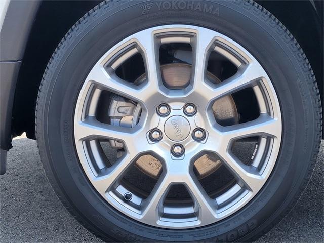 used 2022 Jeep Compass car, priced at $21,345