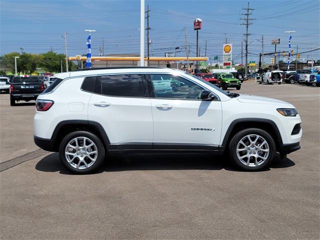 used 2022 Jeep Compass car, priced at $21,345